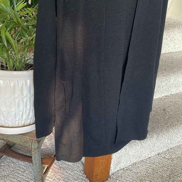 Banana Republic Knit Wool Cardigan - Picture 3 of 9